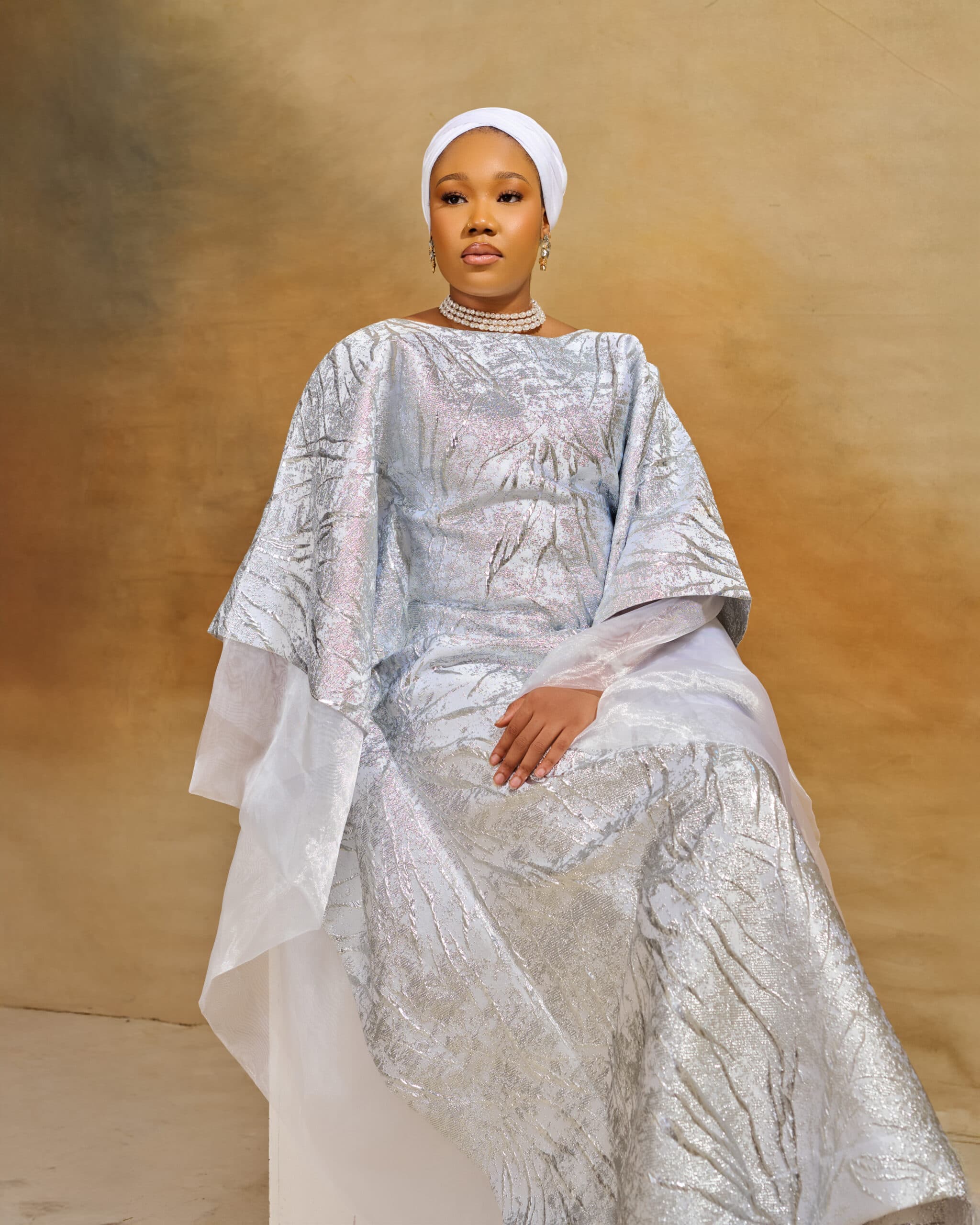 White Boubou Organza, White, angle 2