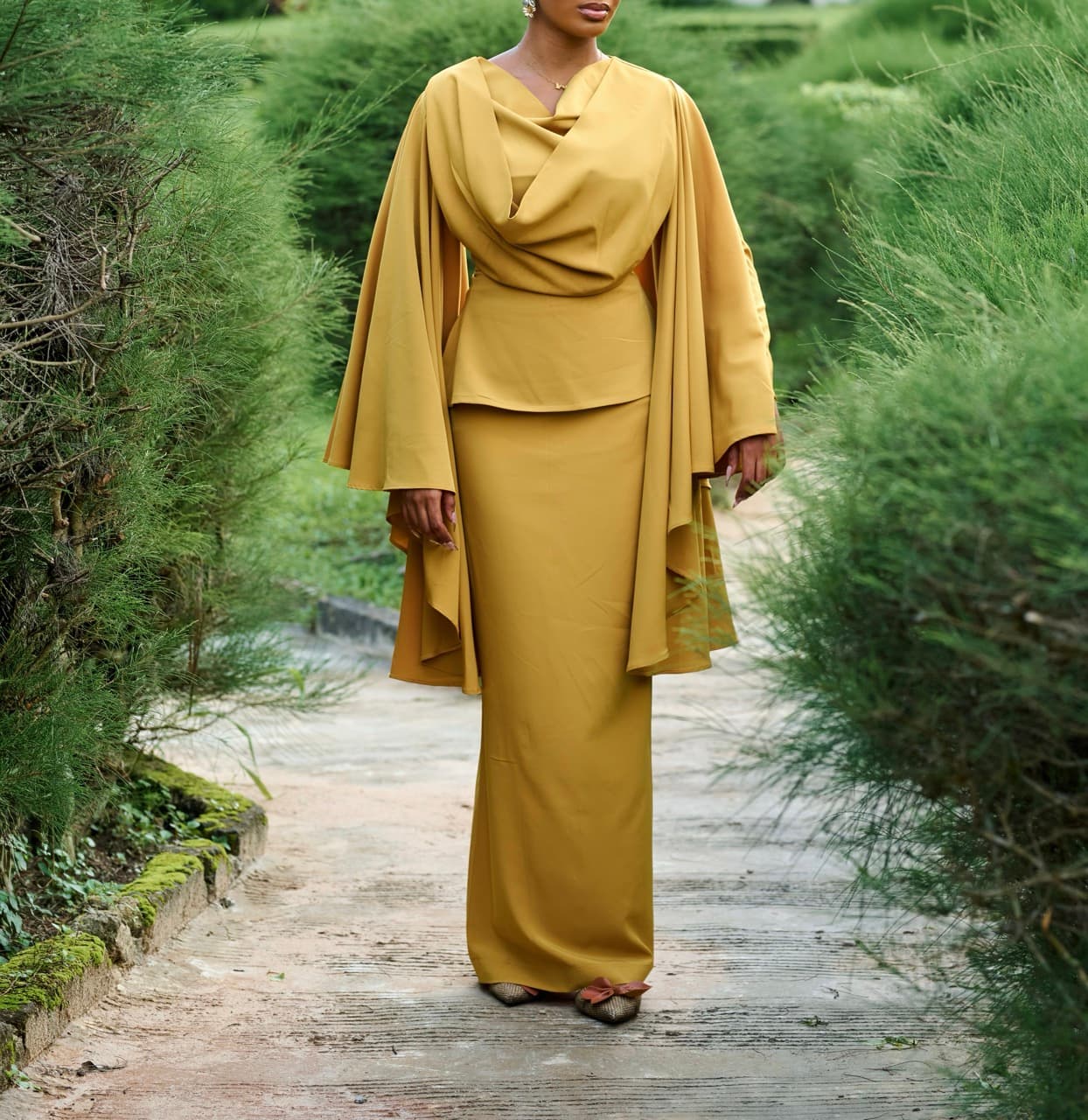 The Haiti set, Mustard Yellow, angle 2