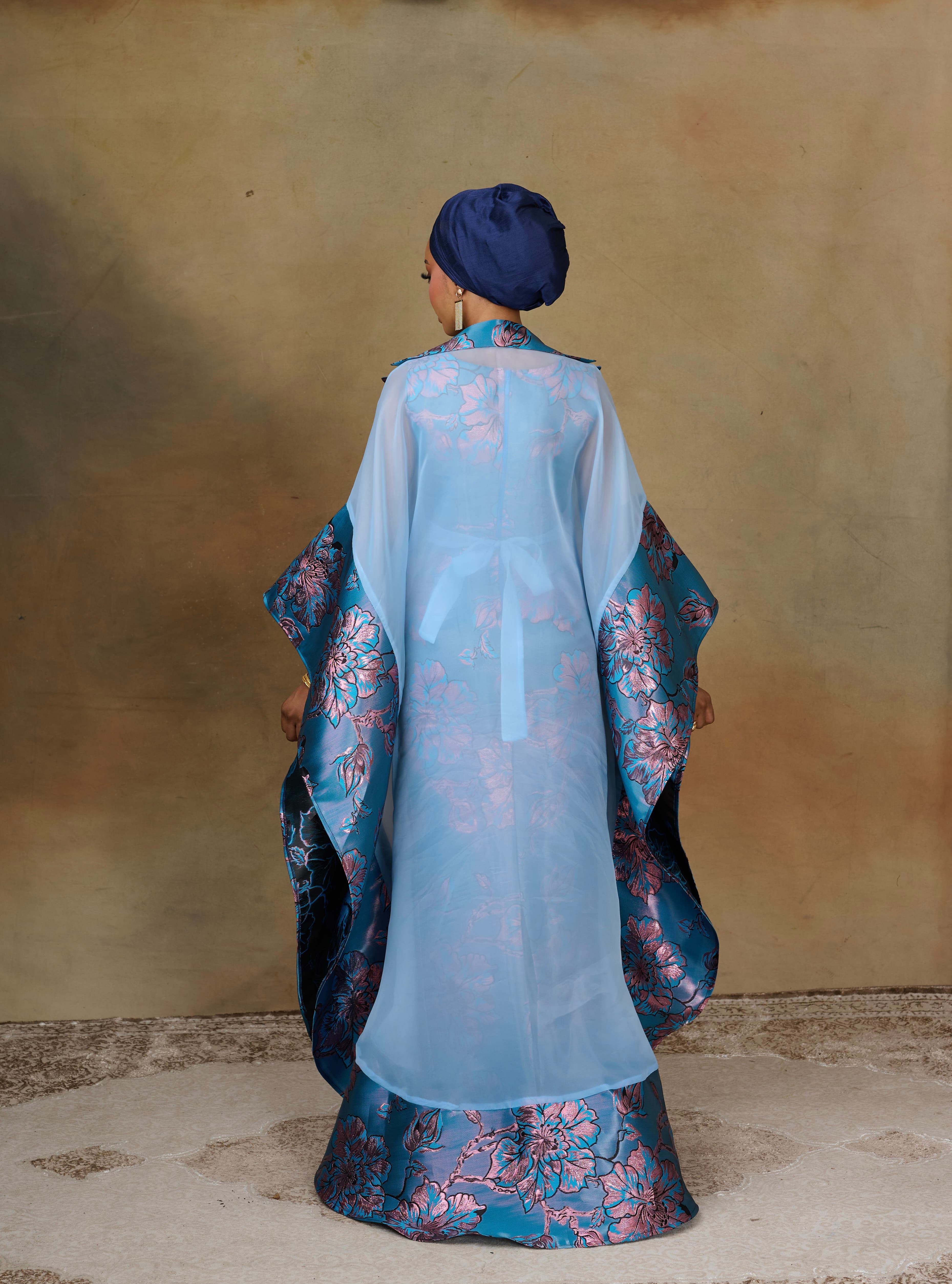 The Saana Didi Brocade Set, Blue/Onion, angle 4