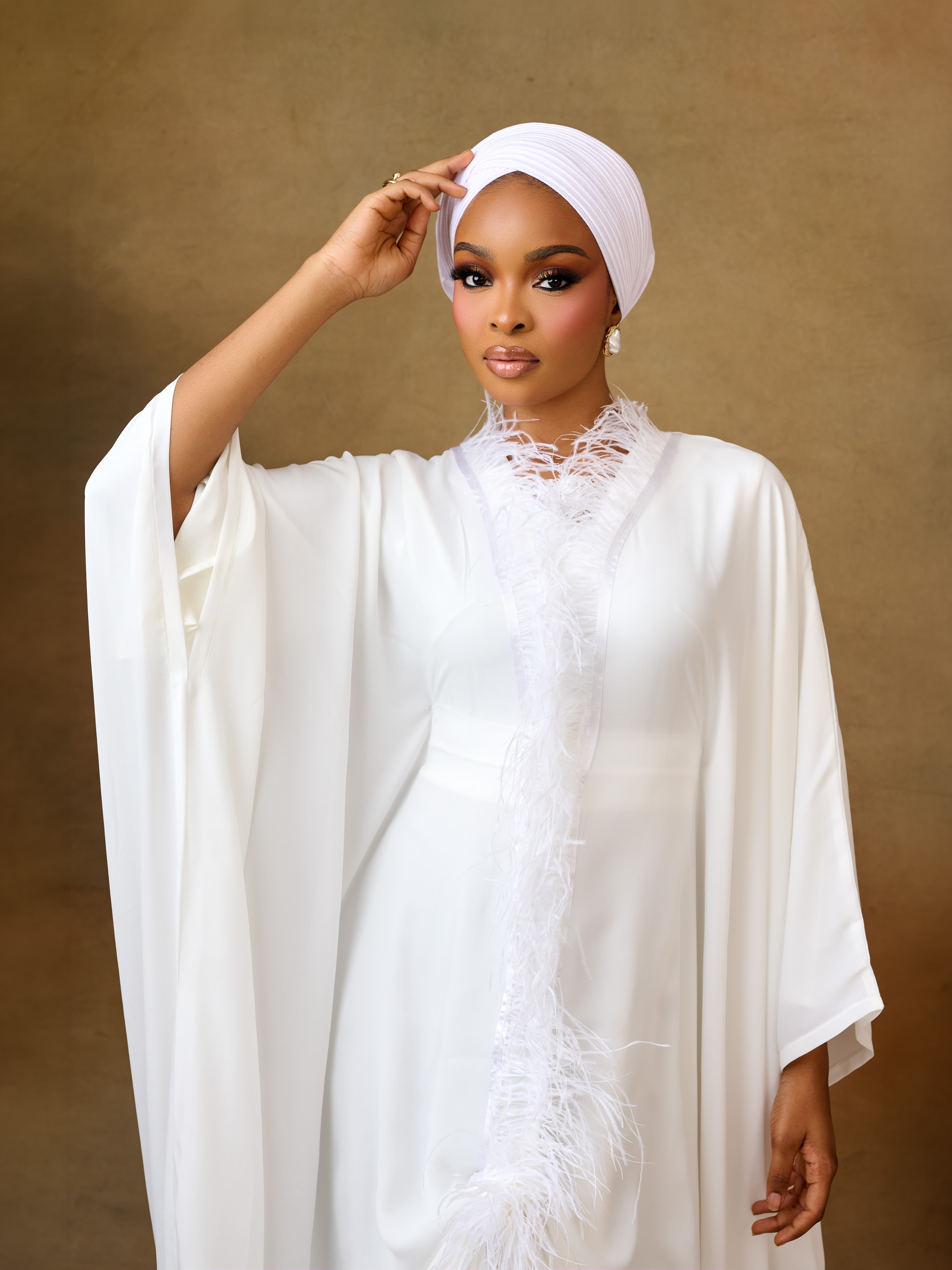 The Muna Two-Piece Set, White, angle 3